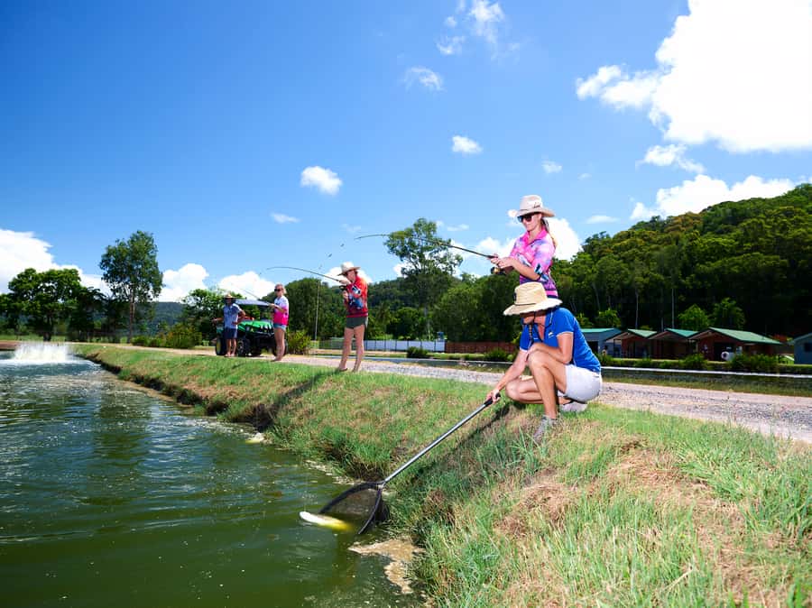 From Port Douglas: Barramundi Pond Fishing with Lunch - The guides make the difference