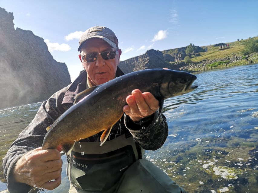 From Reykjavik: Lake and River Fishing Tour - River Holaa and Lake Laugarvatn