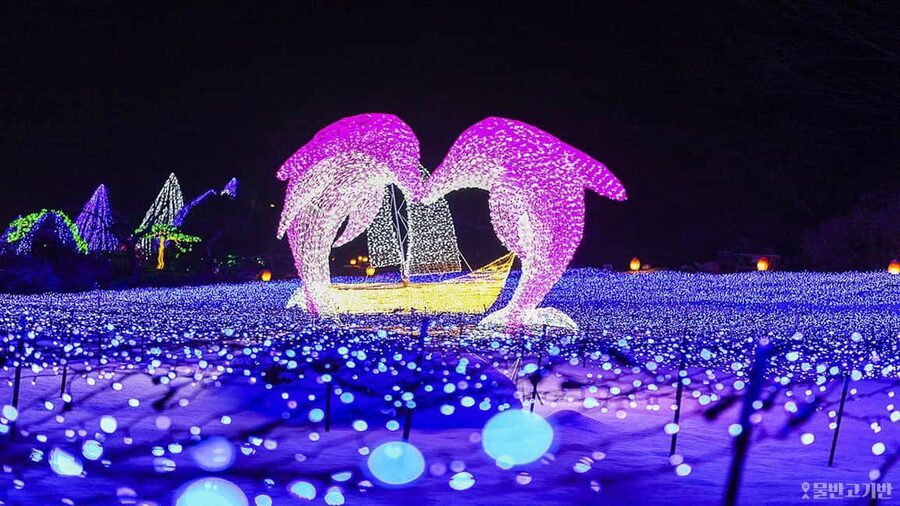 From Seoul: Hwacheon Ice Fishing and Lighting Festival Tour - The 3.5-hour coach ride to Hwacheon