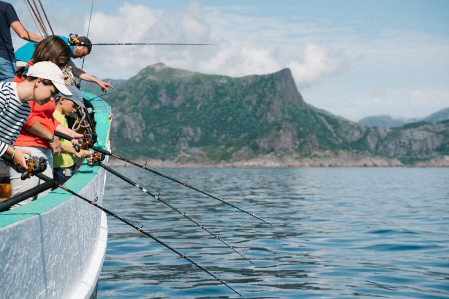 From Svolvaer: Lofoten Fishing Boat Cruise - Learning the ropes with Bor, Jonas, and Bard