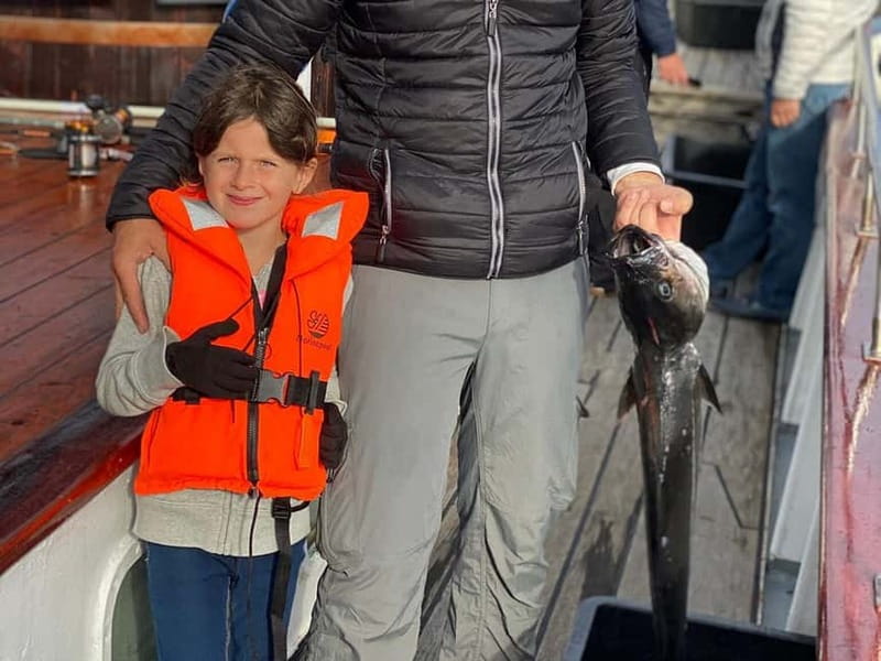 From Svolvær: Taste of Lofoten - Cultural Fishing Experience - Who will enjoy this experience most?