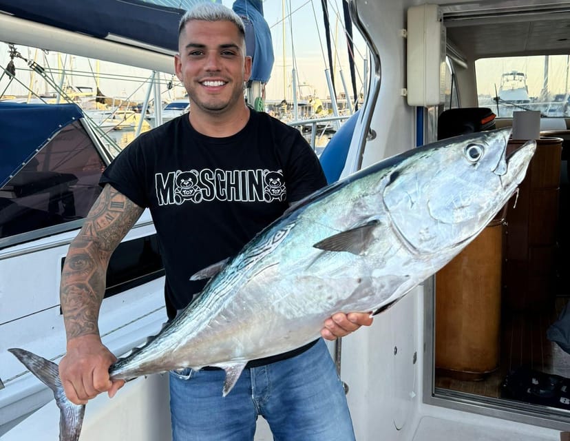 Fuengirola: 4h Trolling Fishing Trip with Snacks and Drinks - Starting at Puerto Deportivo Fuengirola, 45