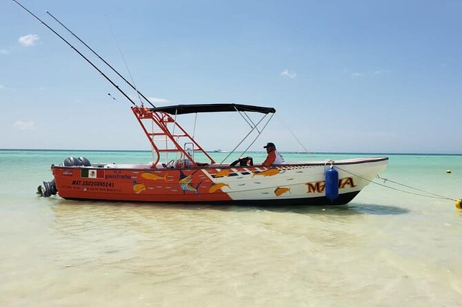 Full Day Private Deep Sea Fishing in Holbox - A private boat for up to six people