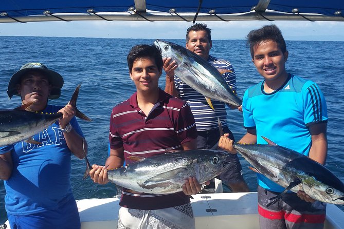 Full Day Tour Pinzon Island + La Fe/Las Palmas - Snorkeling & Fishing - Lunch, snacks, and the fishing stop