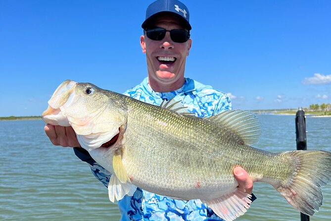 Guided Fishing Trip on Canyon Lake - The guide’s role makes the difference