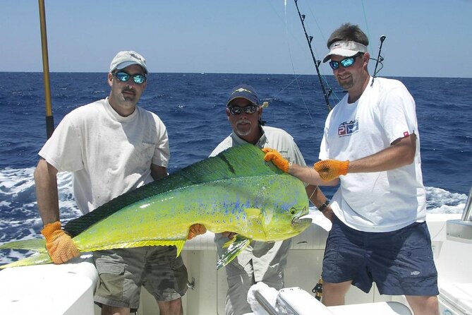 Half-Day Deep Sea Fishing Excursion Departing sosua - Leaving Sosua Beach for open water