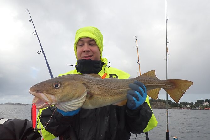 Half Day Fishing and Outdoor Cooking in Bergen - From Strandkaien to Syltøy in 35 Minutes