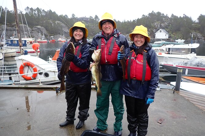 Half Day Fishing and Outdoor Cooking in Bergen - Fishing the Islets and Shoreline