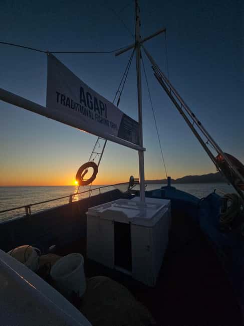 Hersonissos: Agapi Fishing Trips Sunset Cruise - One and a half hours for rods, swimming, and sea views