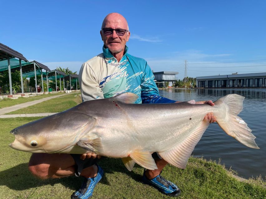 Ho Chi Minh: Giant Monster Fishing Day Tour - Arriving at Bull Arena Fishing Park