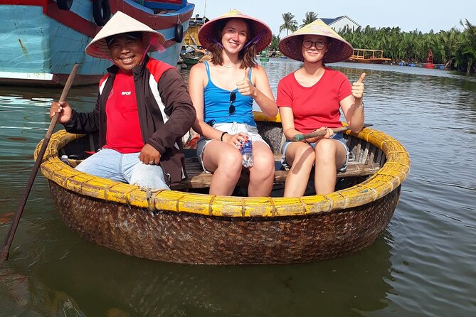 Hoi An Basket Boat Tour ( basket boat, visit water coconut forest, fishing crab) - When to go and what to bring