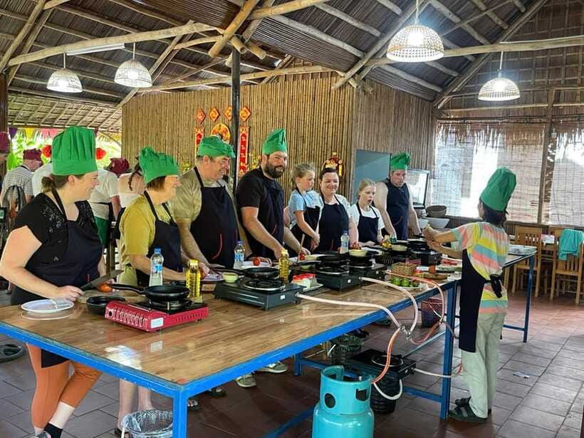 Hoi An: Cooking Class, Crab Fishing-Basket Boat, Market Tour - The cooking class and five-course meal