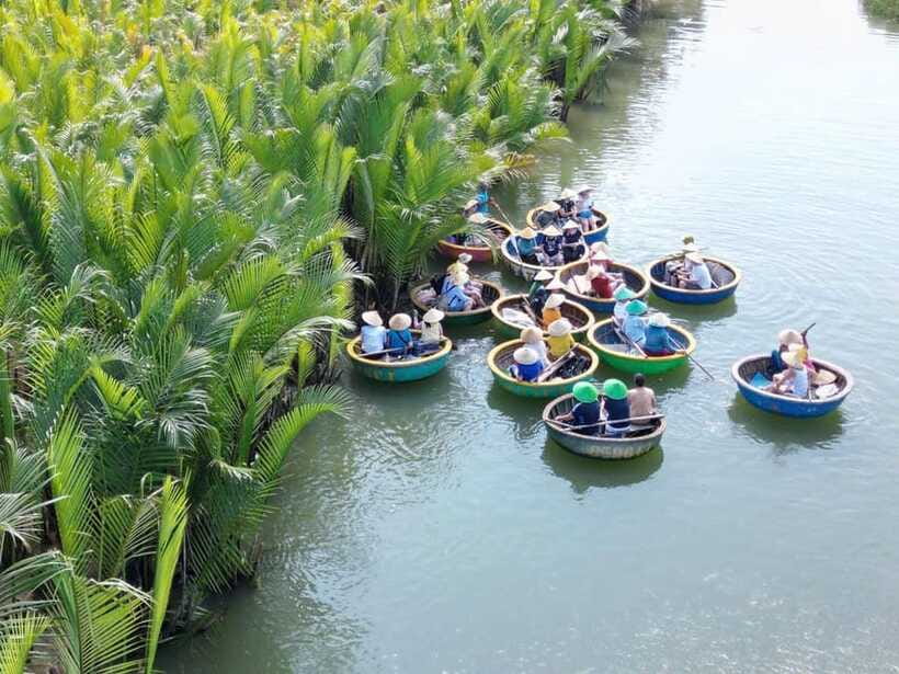 Hoi An: Cooking Class, Crab Fishing-Basket Boat, Market Tour - Timing, transport, and group size