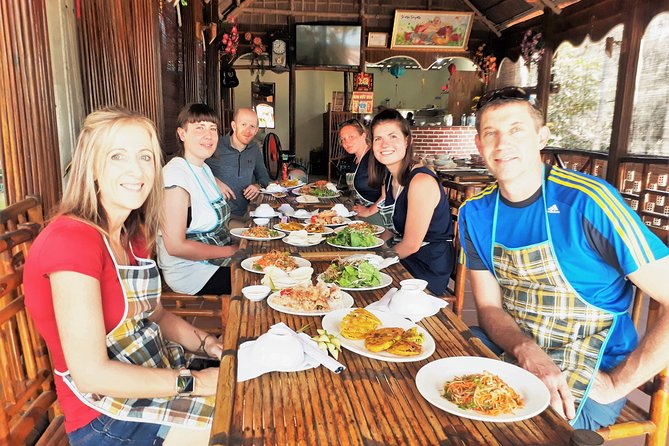 Hoi An Eco Tour Cooking Class & Fishing (Local market,basket boat,learn cooking) - Trying traditional fishing techniques