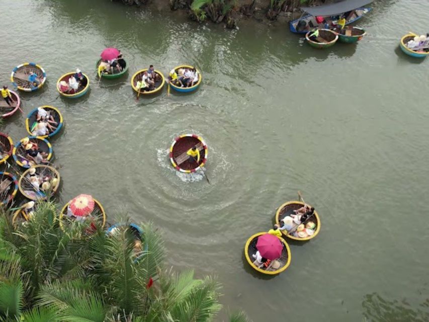 Hoi An: Market Experience with Optional Fishing and Cooking - Guides who make the short ride work
