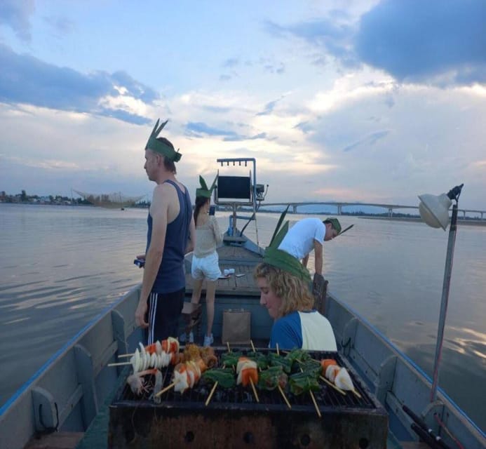 Hoi An: Sunset BBQ Fishing tour with Locals by Boat Cruise - What makes this Thu Bon River cruise worth considering