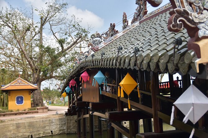 Hue Bike Tour with Optional Fishing Activities in Local Village - Choosing between the bicycle and scooter options