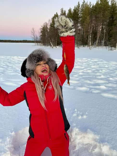 Ice Fishing Adventure in Levi with Salmon Soup - Two and a half hours on the ice
