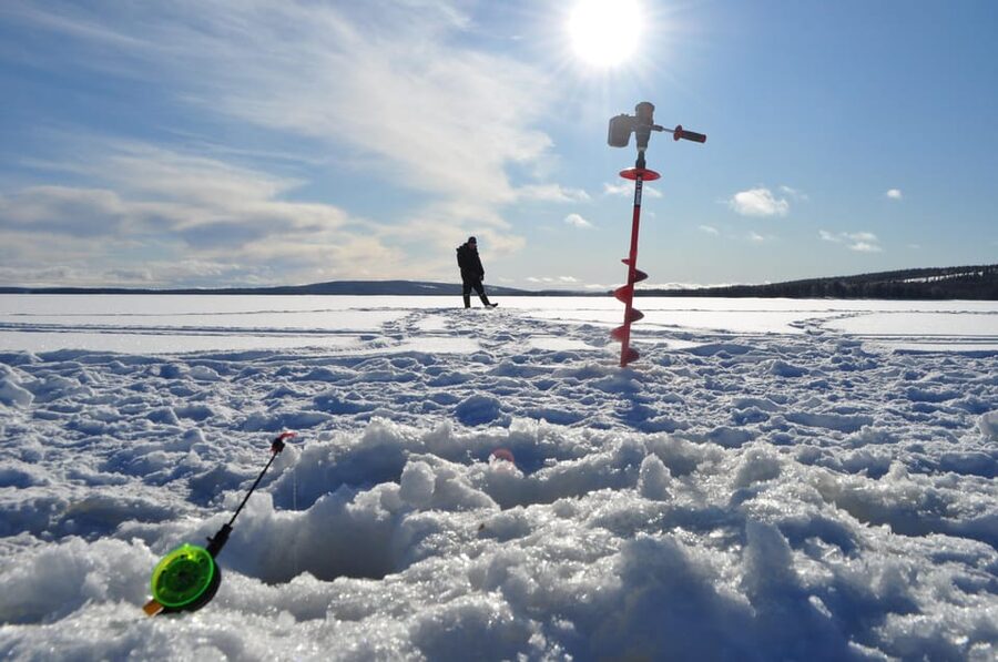 Ice fishing program in Lapland - Key points before you book