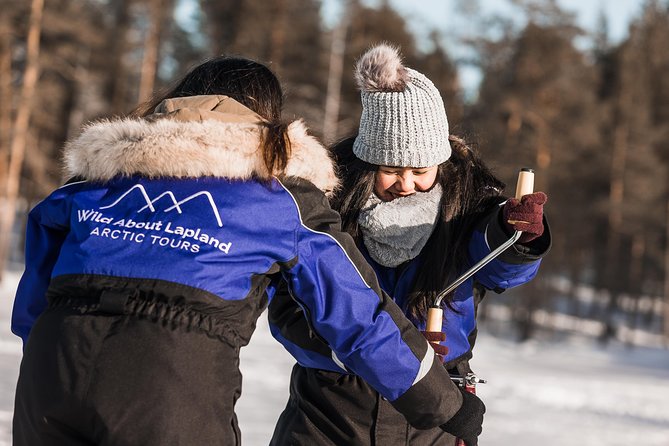 Ice Fishing Tour - What one hour on the ice really feels like