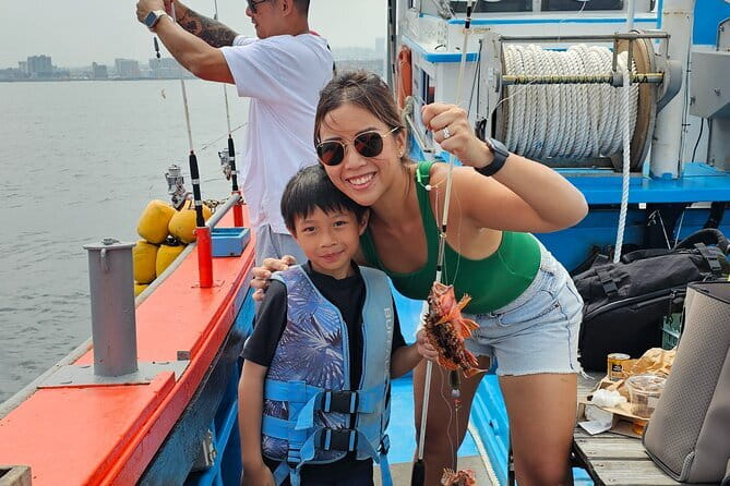 Jeju Hidden Gem Sea Boat Fishing Tour with Lunch - Who should choose this experience?