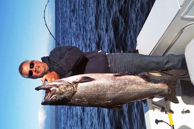 Ketchikan Salmon Fishing Charters - Wildlife can turn a fishing trip into something bigger