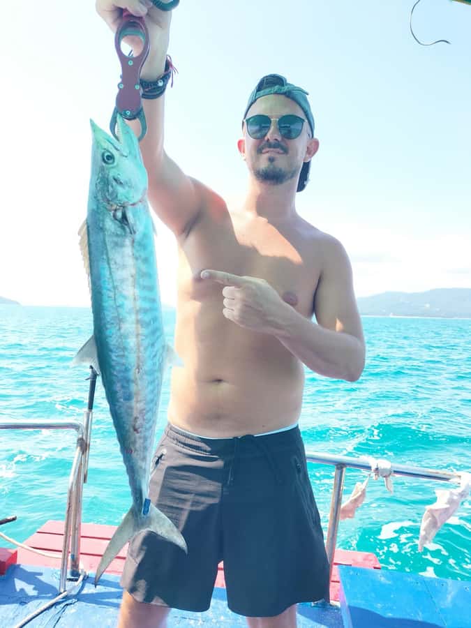 Koh Samui: Mr.Ung's Private Fishing/Boat Trip/Snorkeling/BBQ - Snorkeling in the Gulf of Thailand