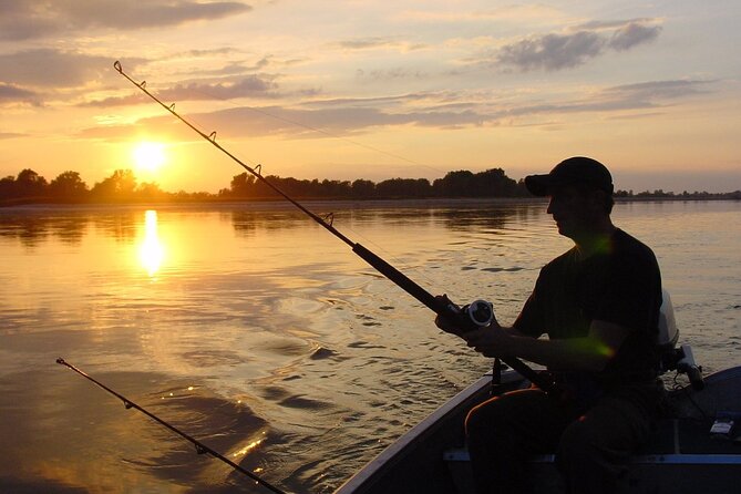 Lagoon Fishing in Bentota - Bentota Lagoon, where freshwater meets the coast