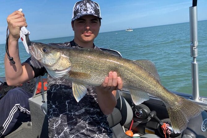 Lake Erie Walleye Fishing Charters - Key points to know before booking