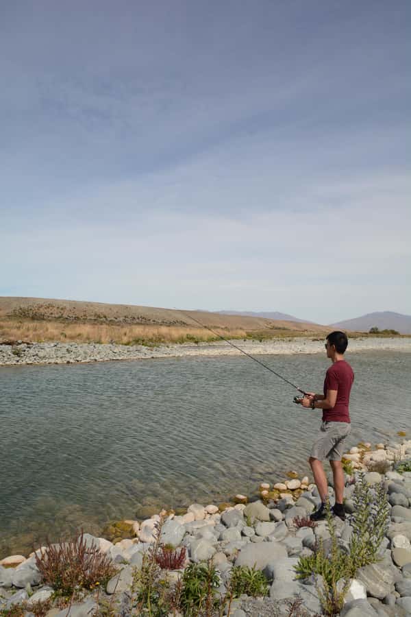 Lake Tekapo Fishing Tour - The first few minutes: gear, license, and instruction