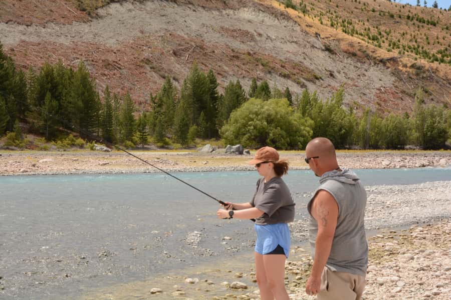 Lake Tekapo Fishing Tour - Meeting at Kiwi Treasures post office