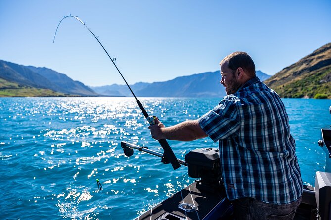 Lake Wakatipu Queenstown: 6 hour Fishing Adventure by Boat - Frankton Marina is the practical starting point