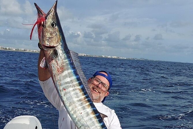 Lake Worth Fishing Charter - Leaving Bryant Park for open water