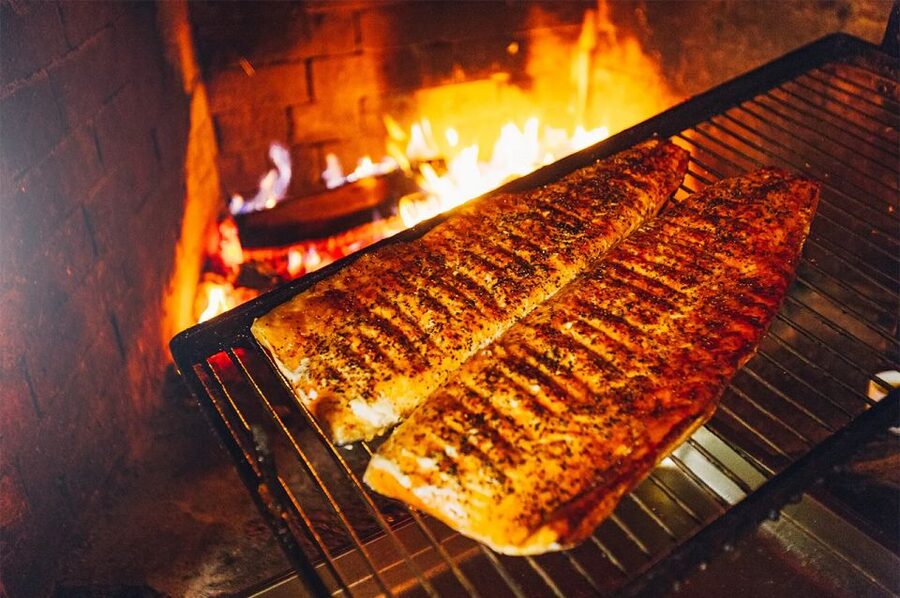 Lapland: Ice Fishing, Floating & BBQ Snow Adventure - The guides make a practical difference