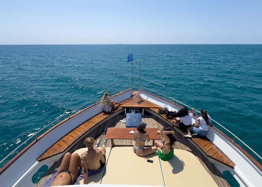 Larnaca: Relaxing Cruise with Fishing and BBQ Lunch - Swimming and snorkeling at the Zenobia
