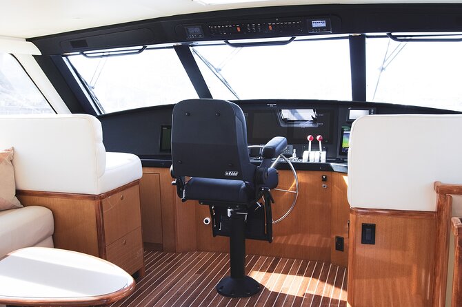 Les Is More 68ft Viking Fishing Yacht Rental - Fishing with a seasoned angler crew
