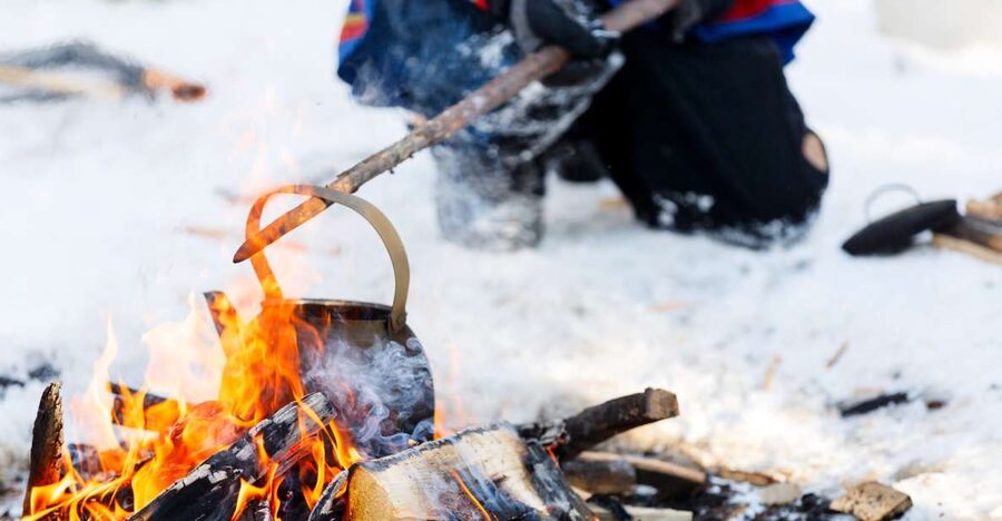 Levi: Ice Fishing by Snowmobile - From Levi to the Arctic forest