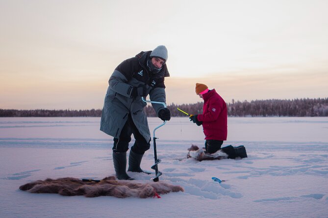 Levi Ice Fishing Experience in the Wild with Campfire Treats - Key points to know before you book