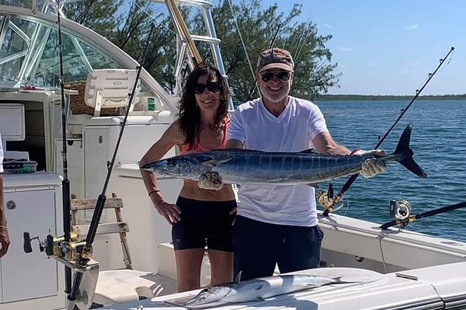 Luxury Private Fishing Charters - FULL DAY CHARTER - Comfort for fishers and nonfishers