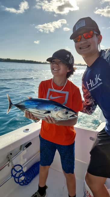 Nassau: Sport-fishing private charter . - How the crew affects the day