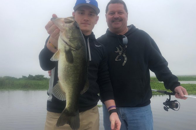 Orlando Bass Fishing Guide near iDrive - Fishing across 12 Butler Chain lakes