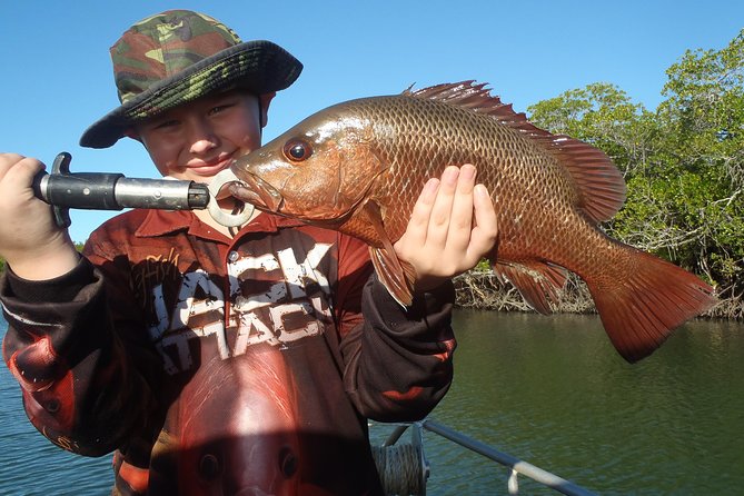 Out n About Sportfishing for Share and Private Charters on Reef and Estuary - Different methods keep the morning active