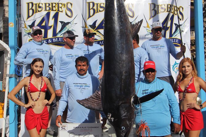 Pacifictime too sports fishing in Cabo San Lucas - Life aboard the 31-foot Bertram
