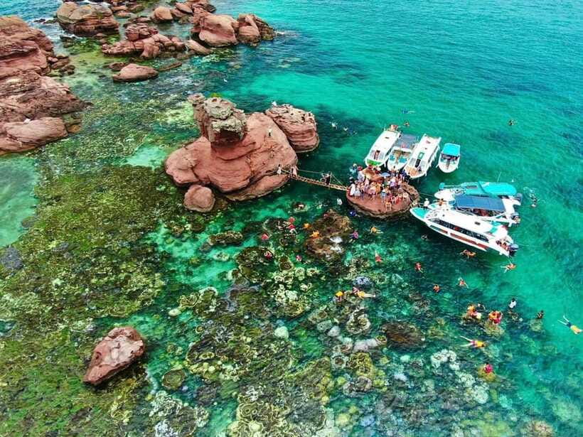 Phu Quoc 3 Islands Snorkeling, Fishing Private Boat Tour - Seafood BBQ on a quiet beach