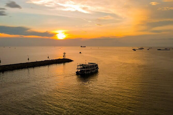 Phu Quoc Half-Day Tour with Sunset BBQ & Night Squid Fishing - Duong Dong pickup from 4:45 to 5 p.m.