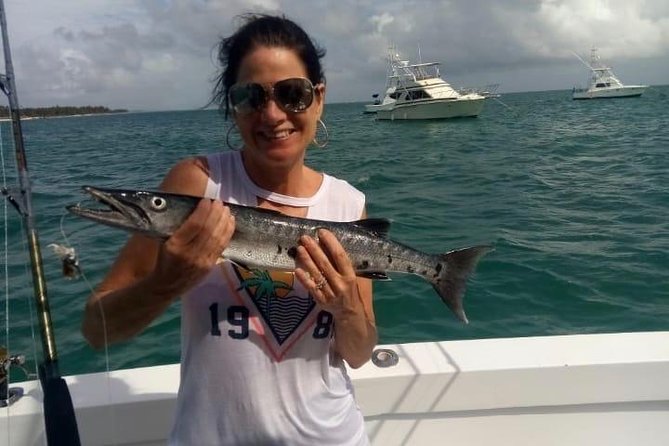 Platinum Punta Cana fishing charter - Chasing dorado, wahoo, and other Caribbean fish