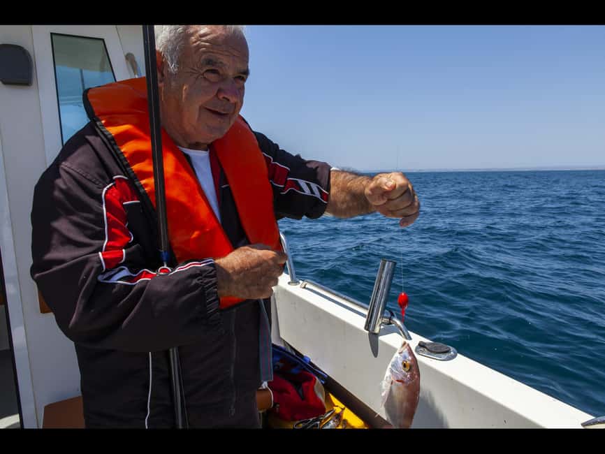 Portimão: Algarve Reef Fishing - Is $371 good value for your group?