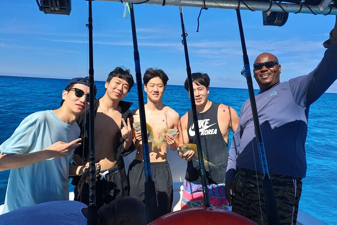 Private 4 hour Rose Island tour snorkeling fishing - Captain service and the personal feel