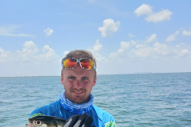 Private 4 hr Fishing Tour with Master Captain Bill Phillips - The Sunshine Skyway Bridge stop