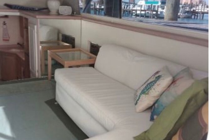 Private 45 Hatteras Sportfishing in Nassau - Choosing a private charter in Nassau